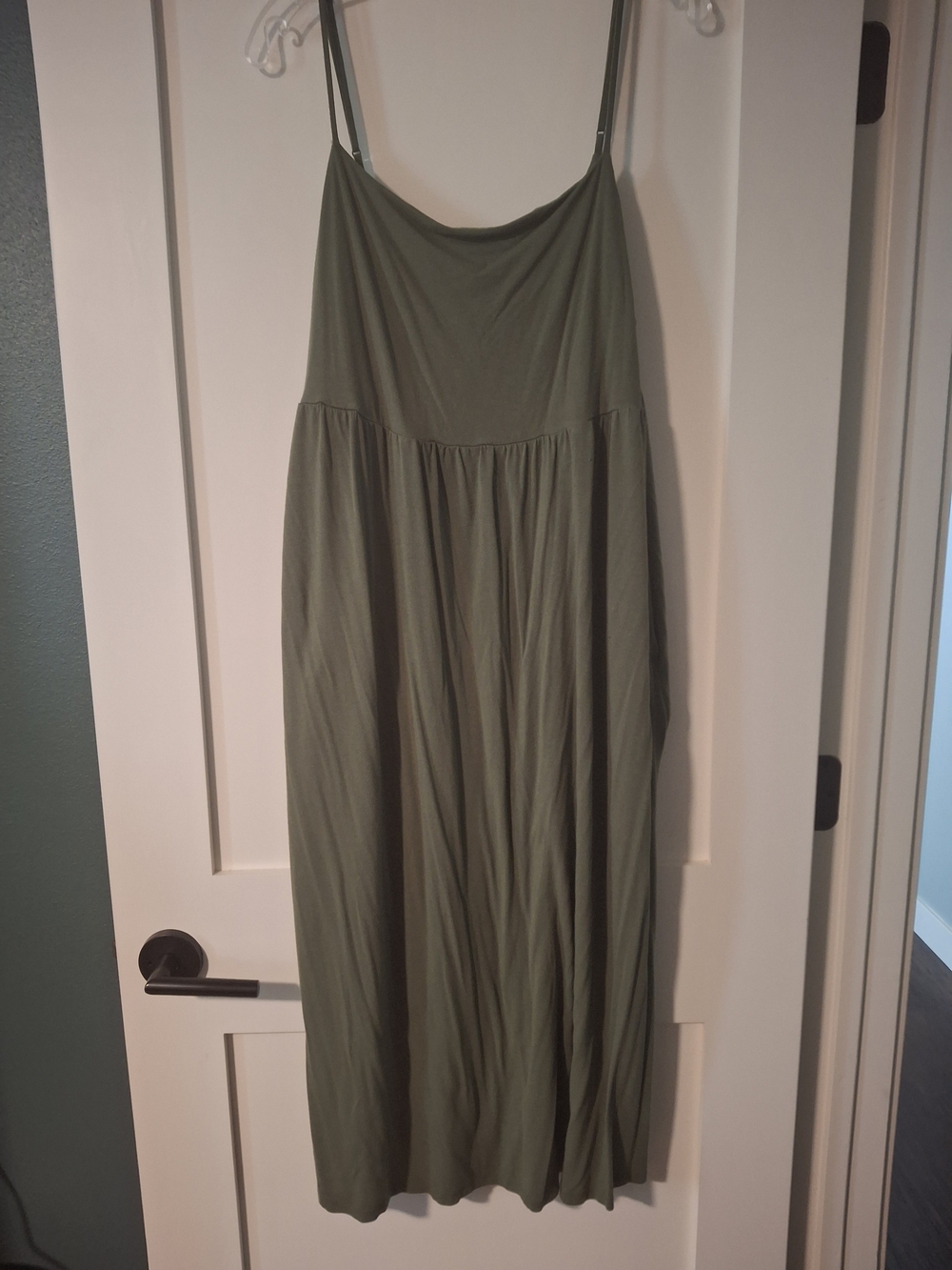 Old Navy Olive Green Spaghetti-Strap Midi Dress